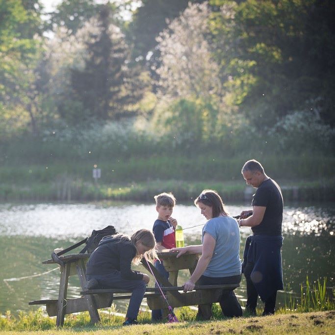 Familie fisketur