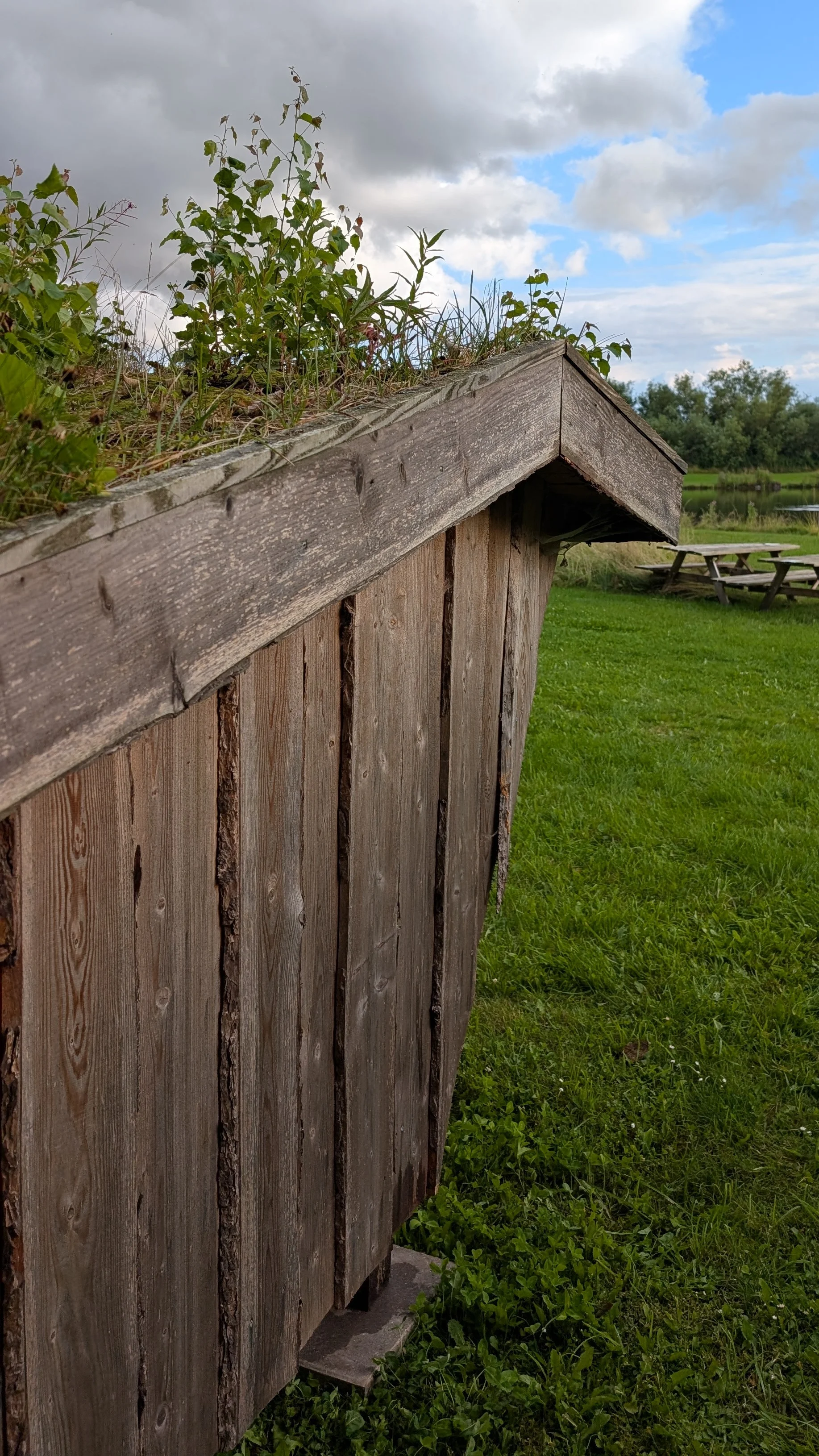 Shelter med overnatning hos Ørsted Outdoor på Sjælland